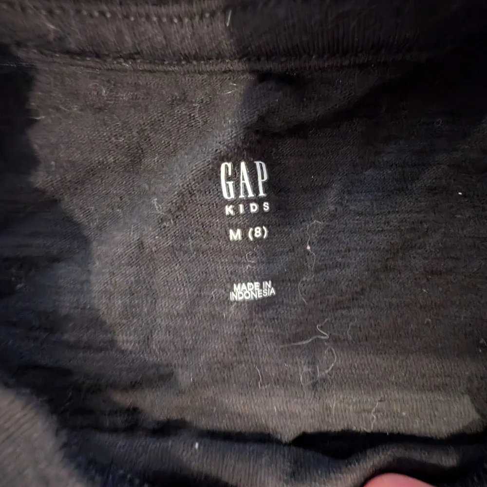 Gap Kids Size 8 Black T-Shirt and Batman Gray Pajama Set